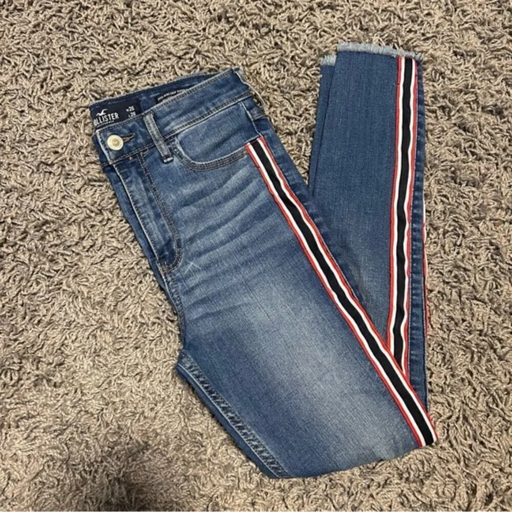 Hollister High-Rise Crop Super Skinny Hollister Classic Stretch Jeans (c) - Picture 3 of 5